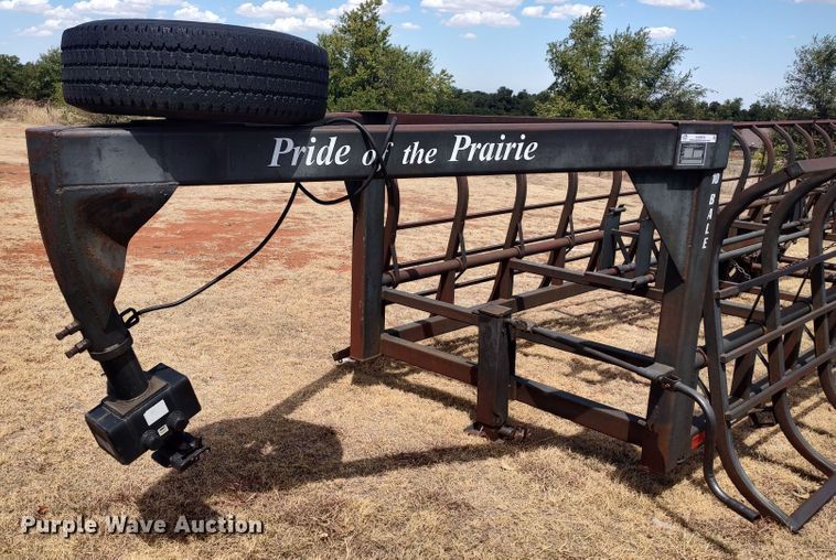 image for item LK9079 2006 Pride of the Prairie  hay bale trailer