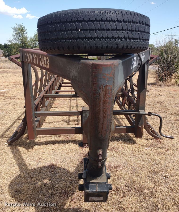 image for item LK9079 2006 Pride of the Prairie  hay bale trailer