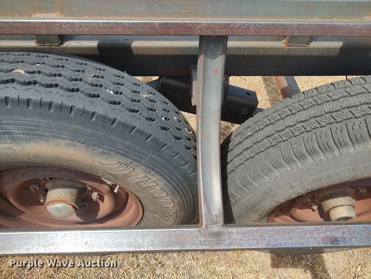 image for item LK9079 2006 Pride of the Prairie  hay bale trailer