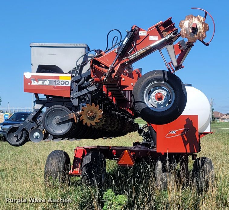 image for item LM9660 2008 Case IH 1200  planter