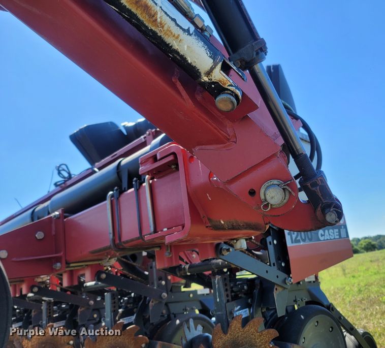 image for item LM9660 2008 Case IH 1200  planter