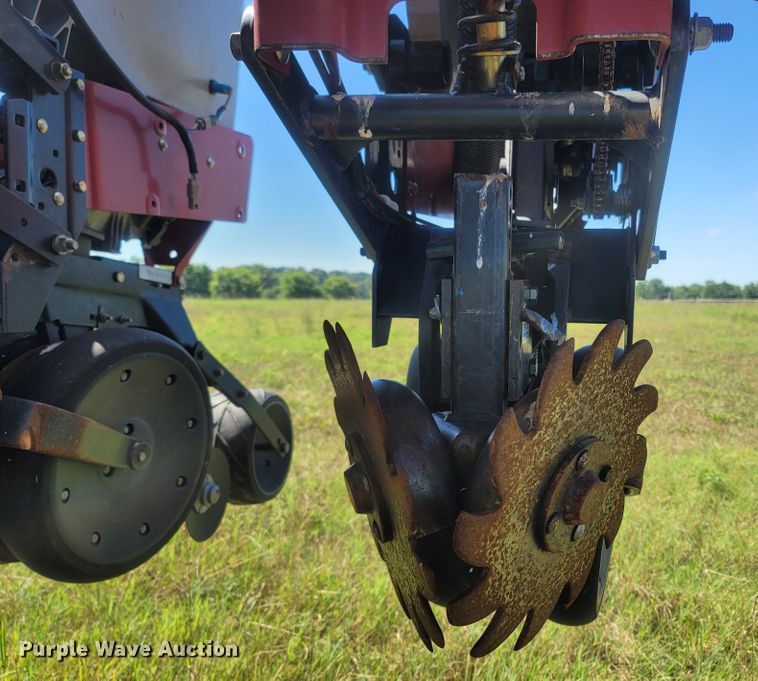 image for item LM9660 2008 Case IH 1200  planter