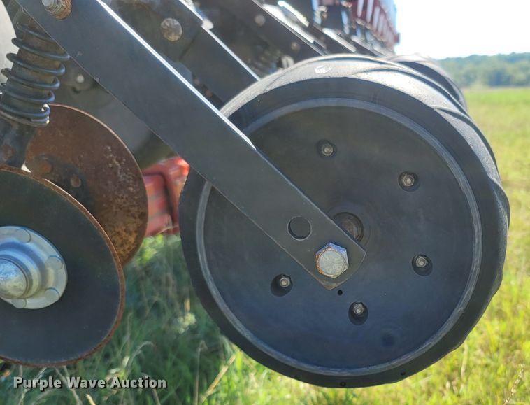 image for item LM9660 2008 Case IH 1200  planter