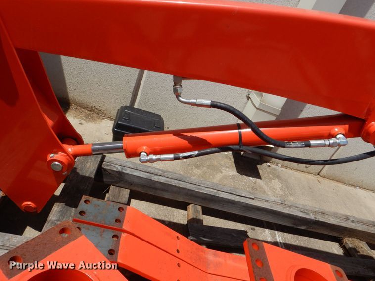 image for item LS9804 Kubota LA1065  loader