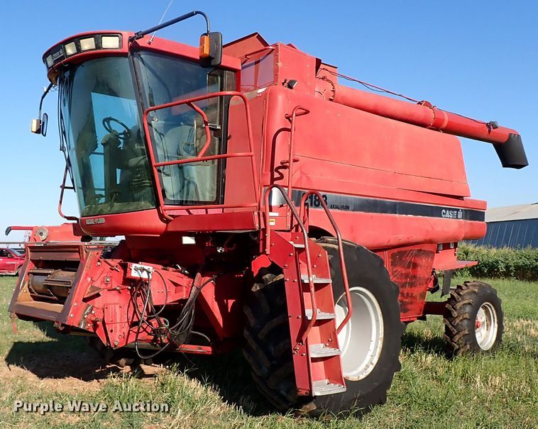 image for item LU9264 1995 Case IH 2188  combine