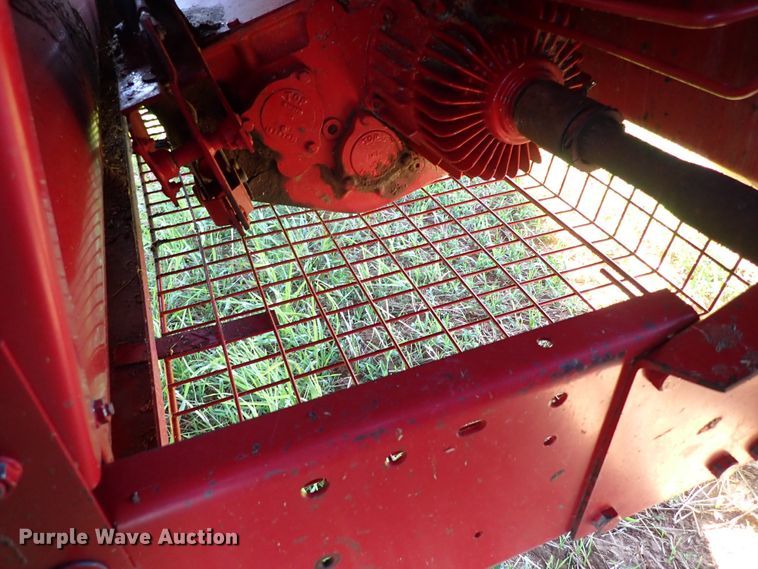 image for item LU9264 1995 Case IH 2188  combine