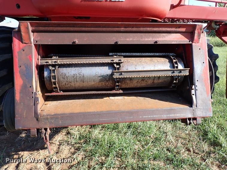image for item LU9264 1995 Case IH 2188  combine