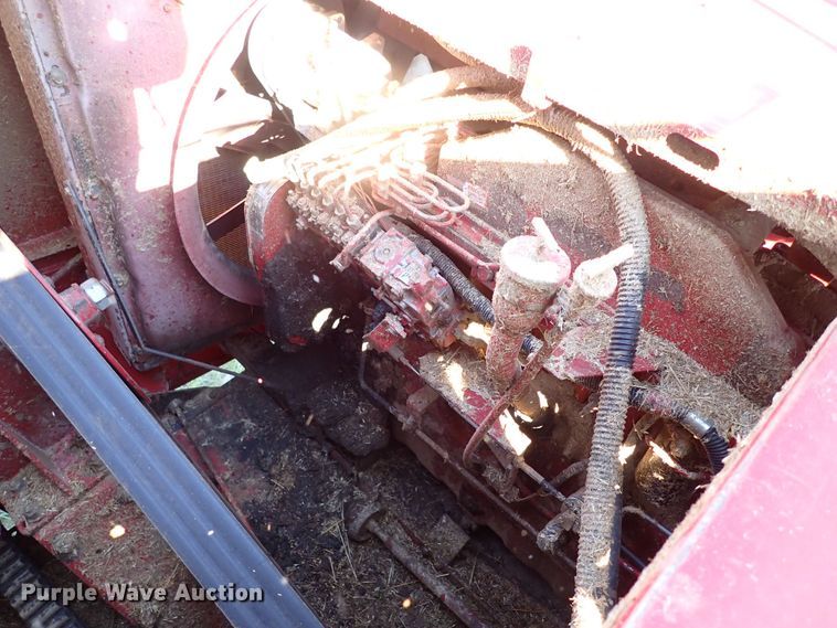 image for item LU9264 1995 Case IH 2188  combine