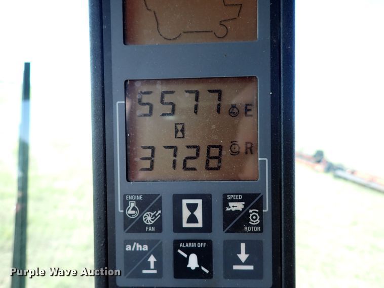 image for item LU9264 1995 Case IH 2188  combine