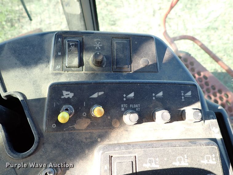 image for item LU9264 1995 Case IH 2188  combine