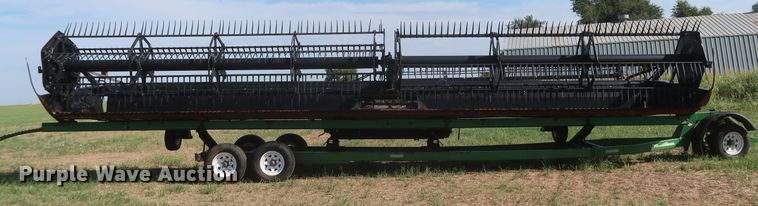 image for item LU9266 MacDon 972  draper head