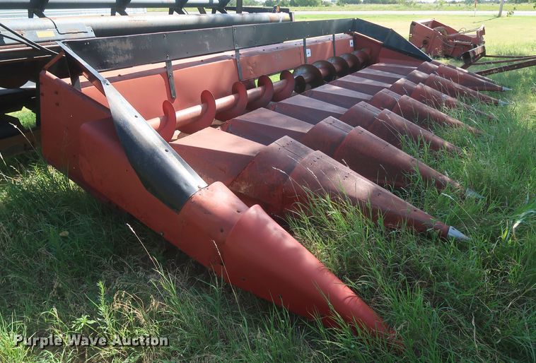 image for item LU9269 Case IH  corn head