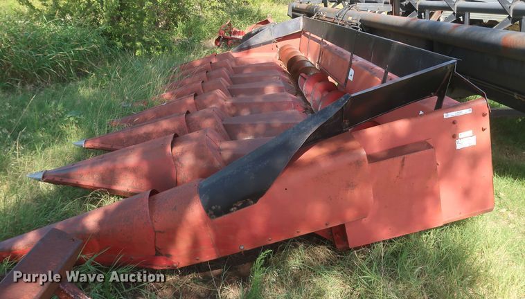image for item LU9269 Case IH  corn head