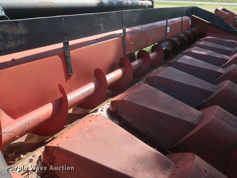 image for item LU9269 Case IH  corn head