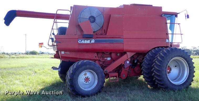 image for item LU9275 2005 Case IH 2388  RWA combine