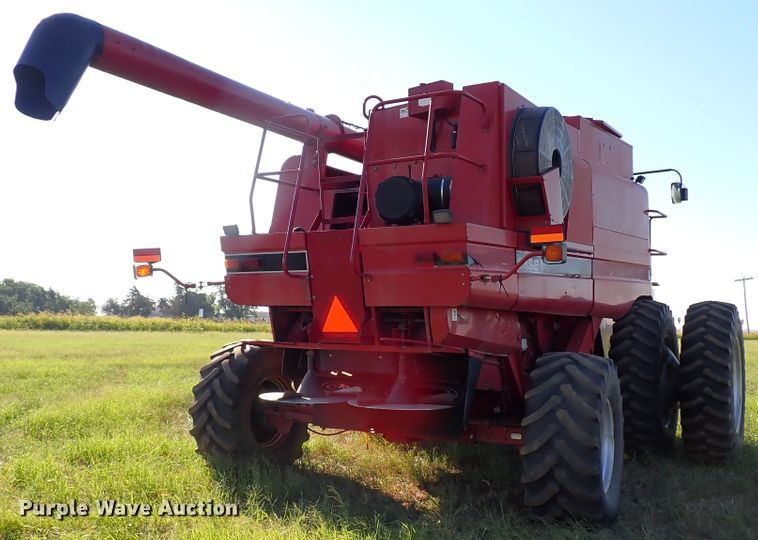 image for item LU9275 2005 Case IH 2388  RWA combine