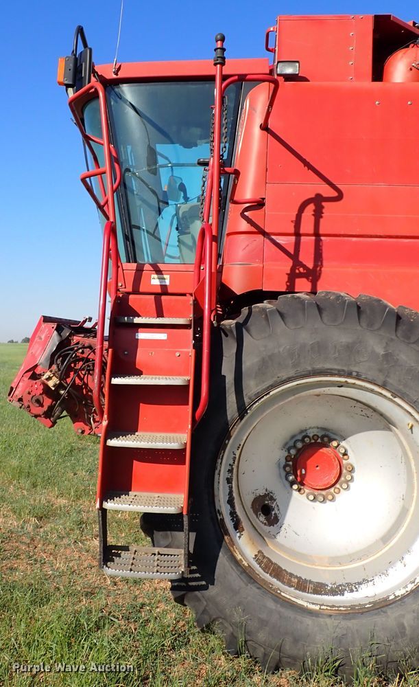 image for item LU9275 2005 Case IH 2388  RWA combine