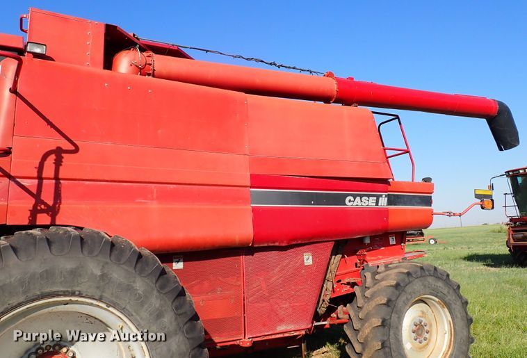 image for item LU9275 2005 Case IH 2388  RWA combine
