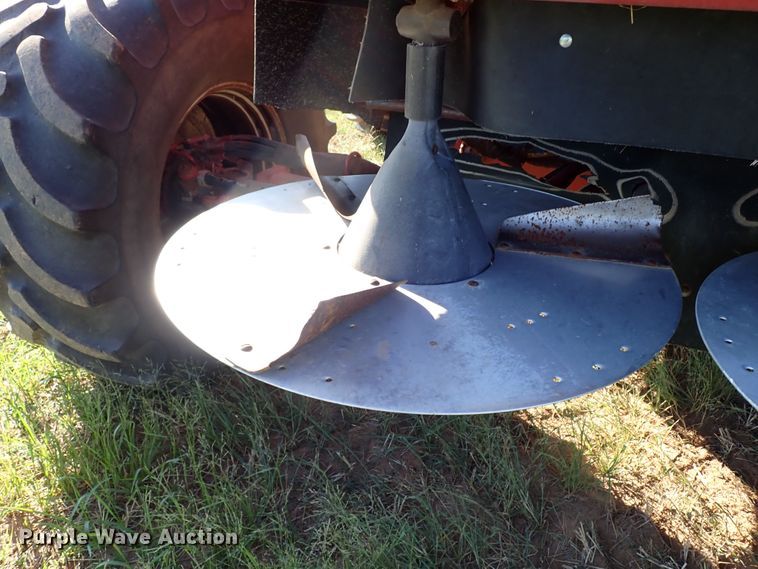 image for item LU9275 2005 Case IH 2388  RWA combine