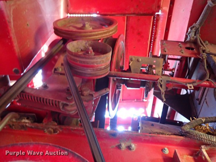 image for item LU9275 2005 Case IH 2388  RWA combine