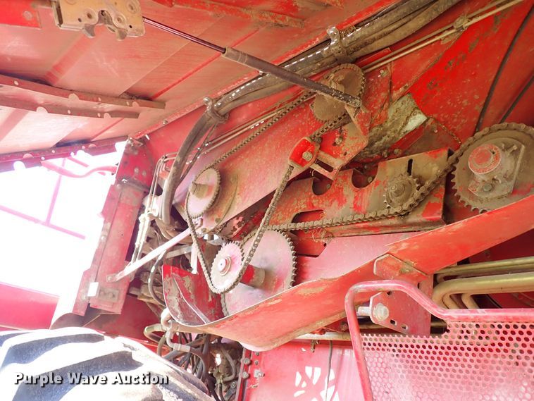 image for item LU9275 2005 Case IH 2388  RWA combine