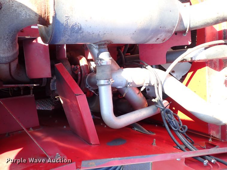 image for item LU9275 2005 Case IH 2388  RWA combine