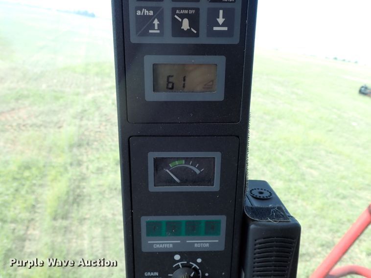 image for item LU9275 2005 Case IH 2388  RWA combine