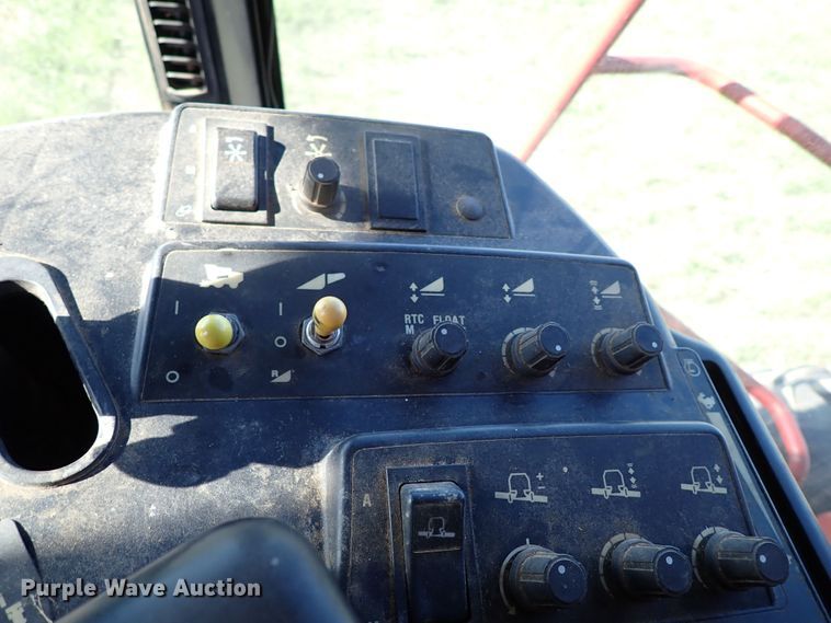 image for item LU9275 2005 Case IH 2388  RWA combine