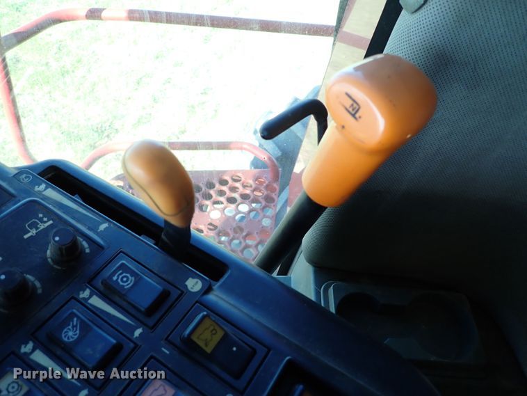 image for item LU9275 2005 Case IH 2388  RWA combine