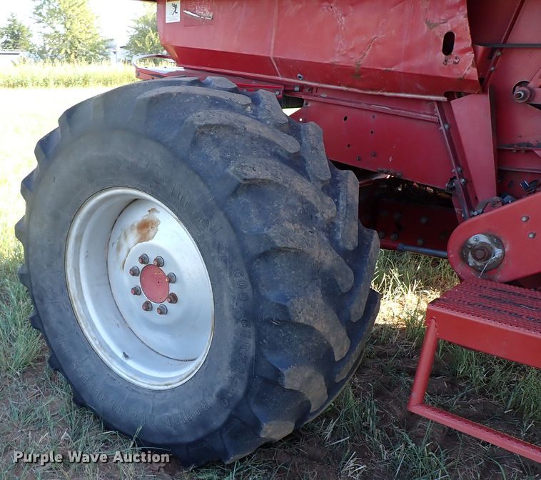 image for item LU9275 2005 Case IH 2388  RWA combine