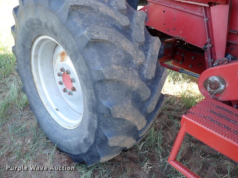 image for item LU9275 2005 Case IH 2388  RWA combine