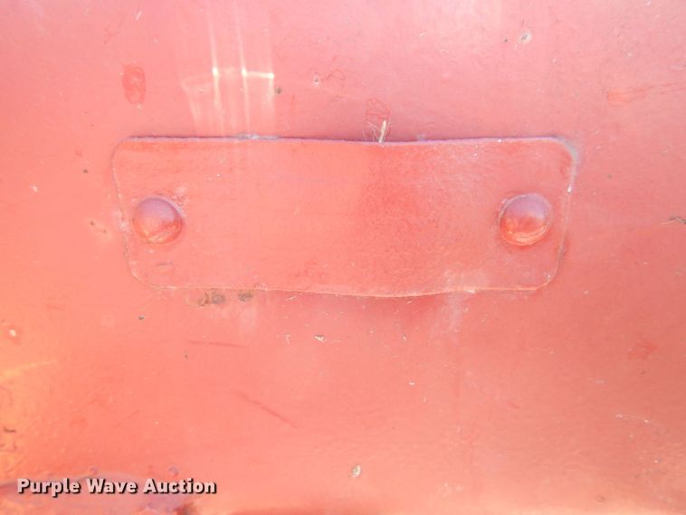 image for item LY9041 NH3 tank running gear