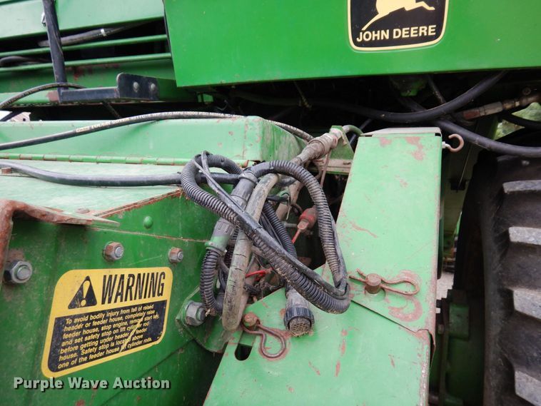 image for item MH9042 1988 John Deere 8820 Titan II  combine