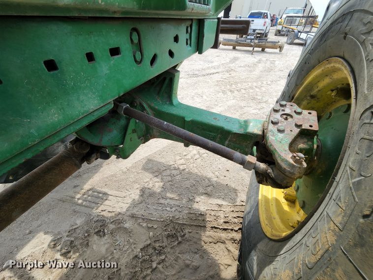 image for item MK9158 1987 John Deere 4850  MFWD tractor