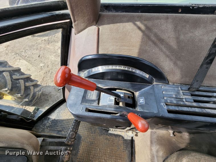 image for item MK9158 1987 John Deere 4850  MFWD tractor