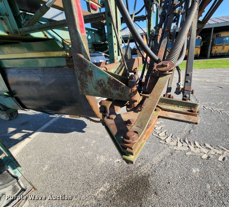 image for item MK9177 John Deere 6000  sprayer