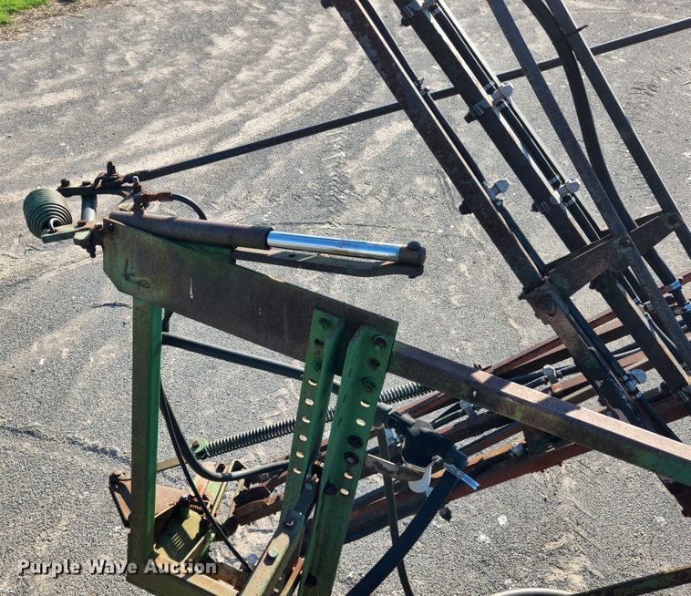 image for item MK9177 John Deere 6000  sprayer