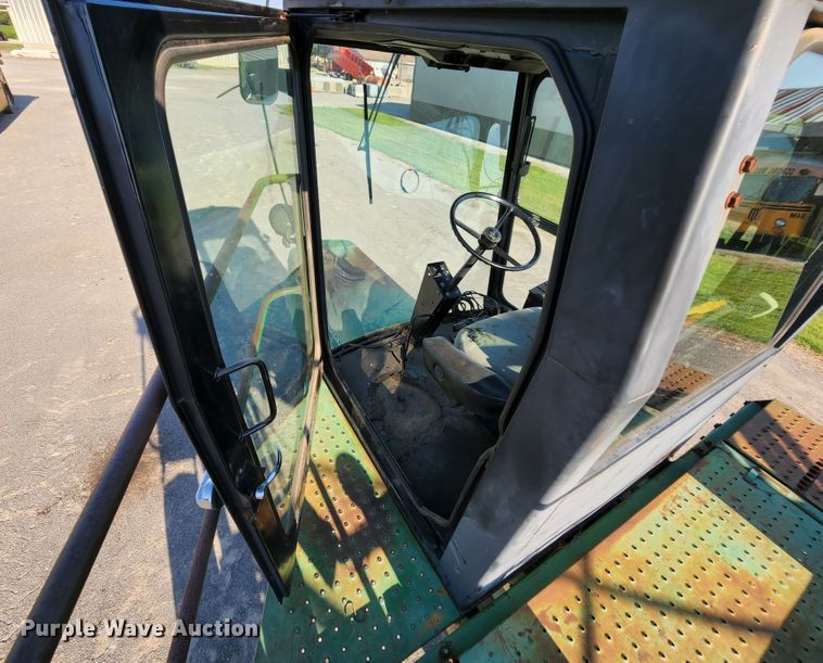 image for item MK9177 John Deere 6000  sprayer