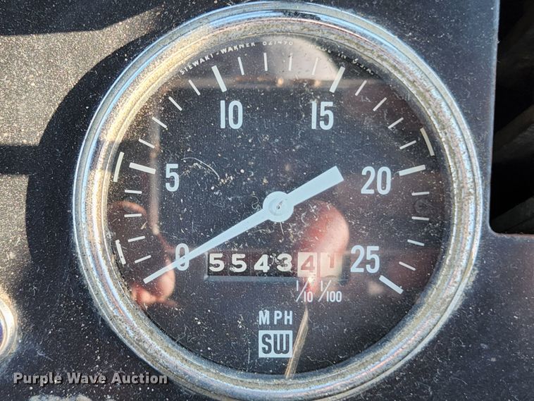 image for item MK9177 John Deere 6000  sprayer