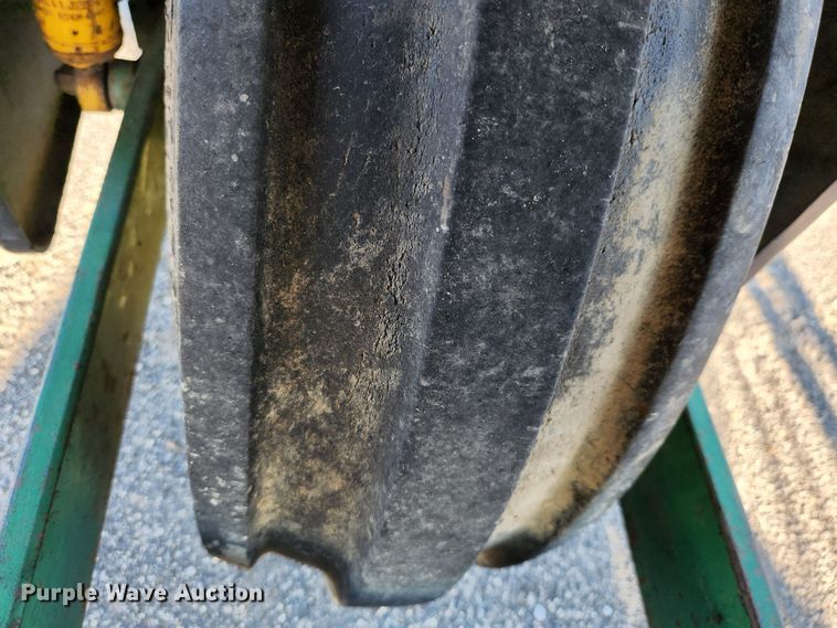 image for item MK9177 John Deere 6000  sprayer