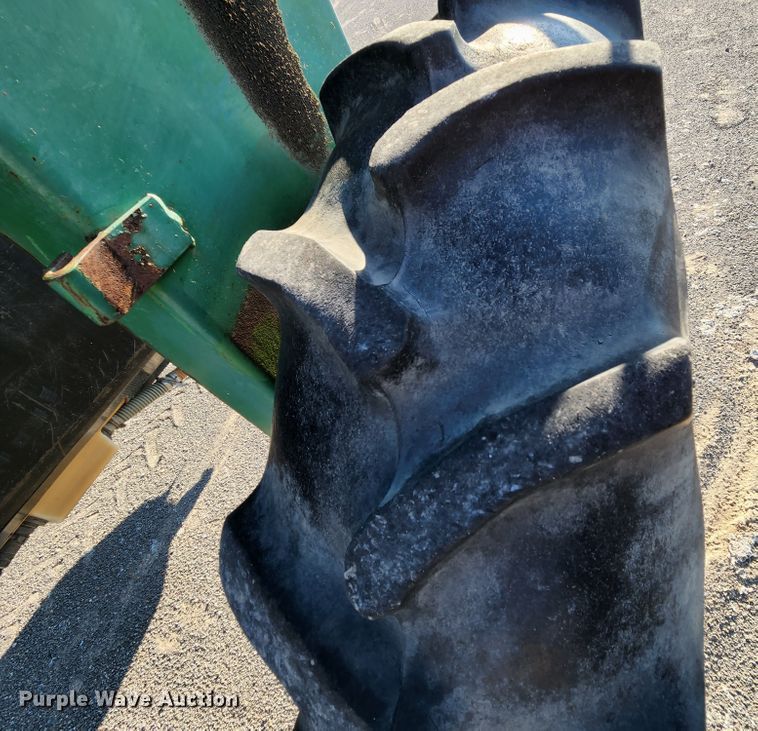 image for item MK9177 John Deere 6000  sprayer