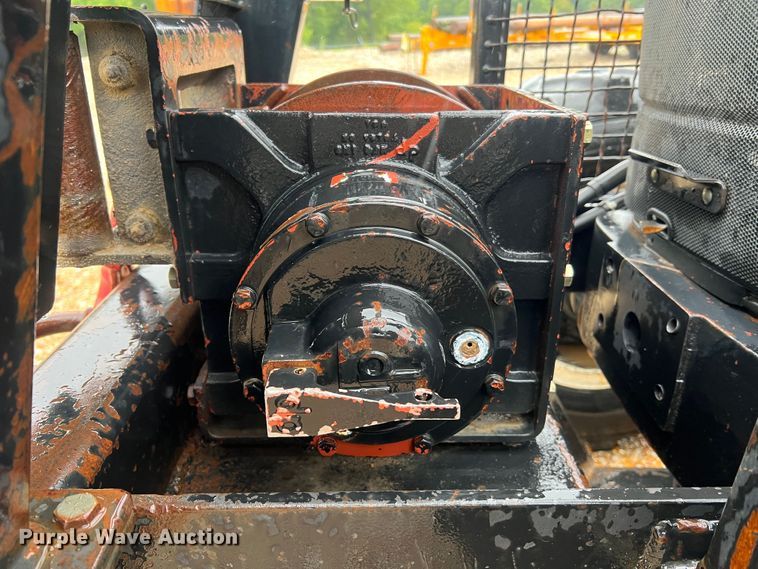 image for item MR9791 New Holland TB120  MFWD tractor