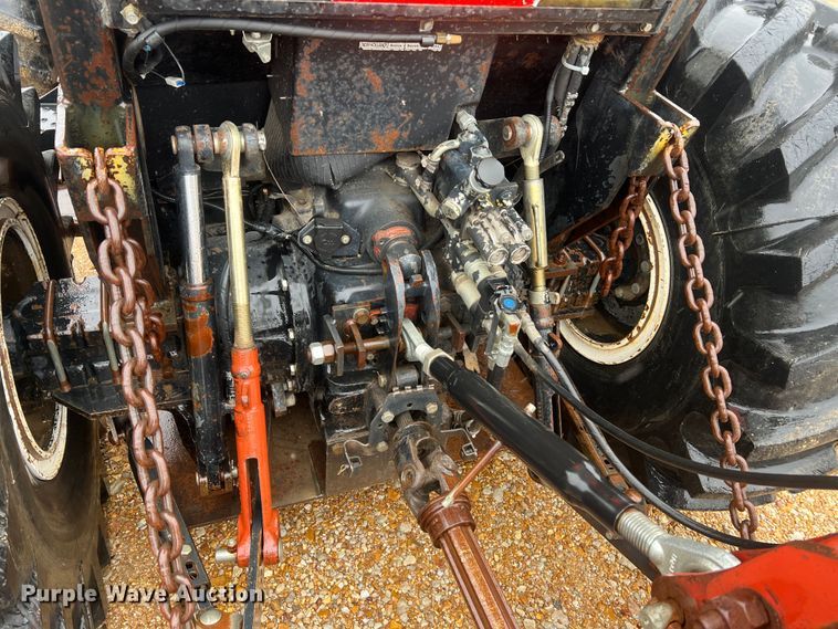 image for item MR9791 New Holland TB120  MFWD tractor