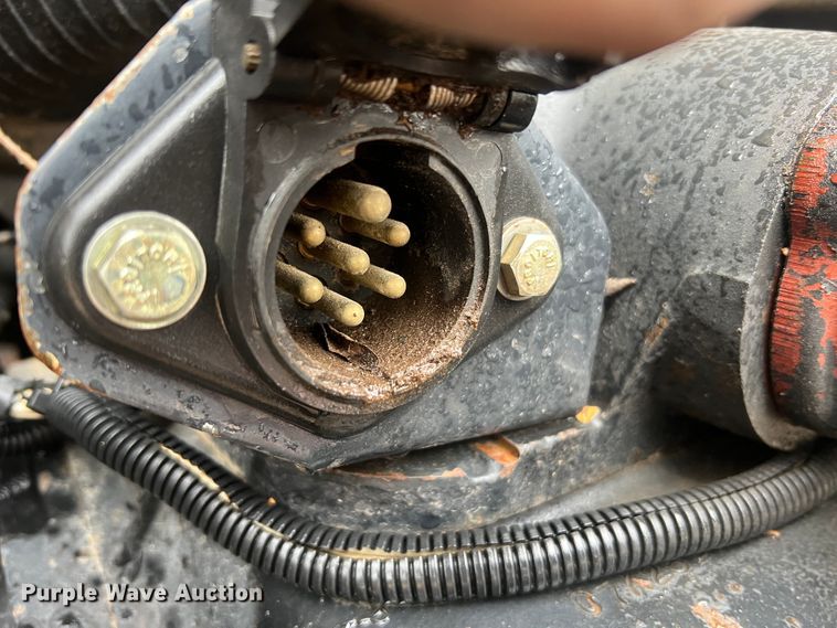 image for item MR9791 New Holland TB120  MFWD tractor