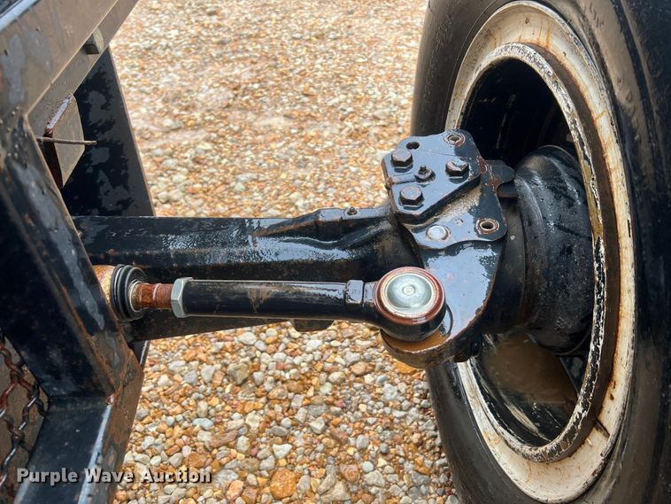 image for item MR9791 New Holland TB120  MFWD tractor