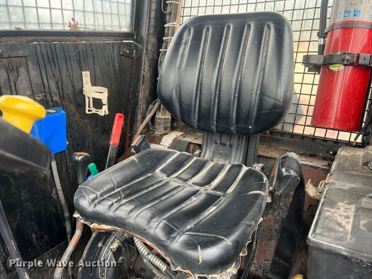 image for item MR9791 New Holland TB120  MFWD tractor