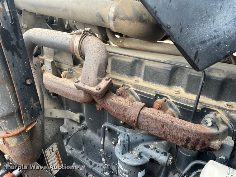 image for item MR9791 New Holland TB120  MFWD tractor