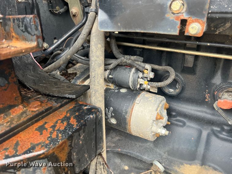 image for item MR9791 New Holland TB120  MFWD tractor