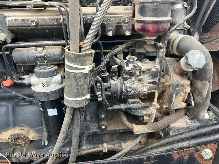 image for item MR9791 New Holland TB120  MFWD tractor