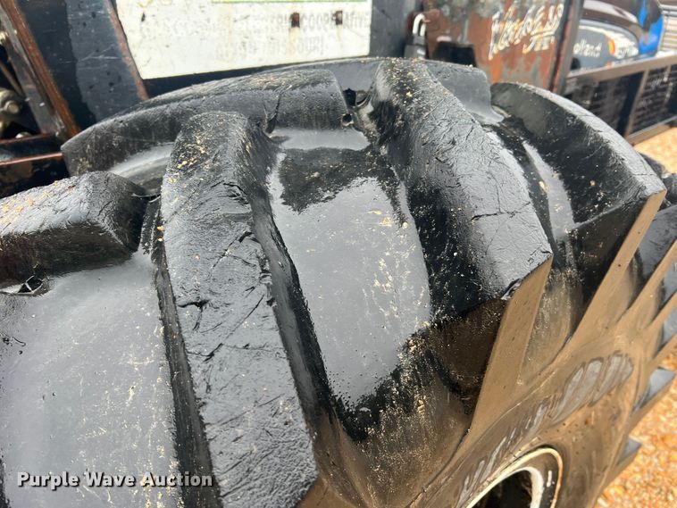 image for item MR9791 New Holland TB120  MFWD tractor